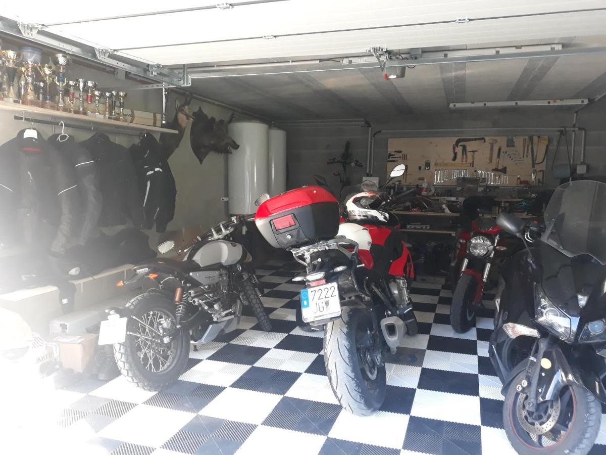 L'Entre 2 Cols Bed & Breakfast Saint-Martin-sur-le-Chambre Екстериор снимка