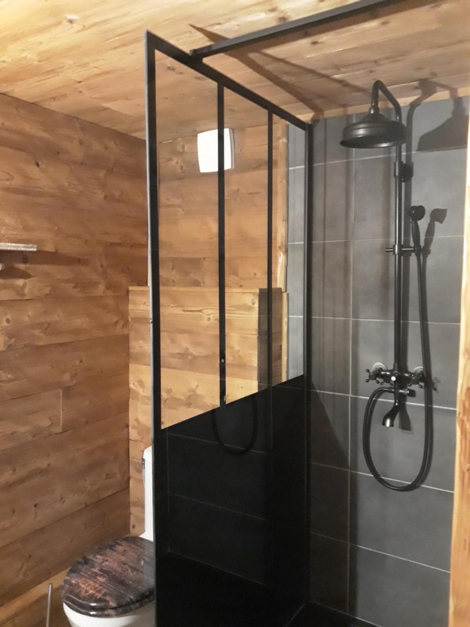 L'Entre 2 Cols Bed & Breakfast Saint-Martin-sur-le-Chambre Екстериор снимка